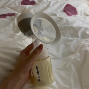 Medela Easy thuê